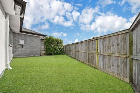 Photo of property in 9 Peacock Place, Pokeno, 2402