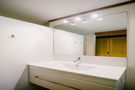 Photo of property in 15 Fenton Terrace, Cockle Bay, Auckland, 2014