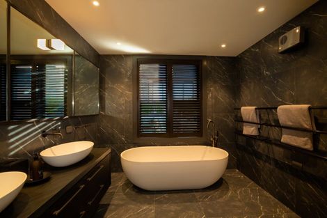 Photo of property in Millbrook Resort, 4 Dalgleish Lane, Arrowtown, 9371