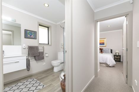 Photo of property in 207 Raeburne Street, Te Awamutu, 3800