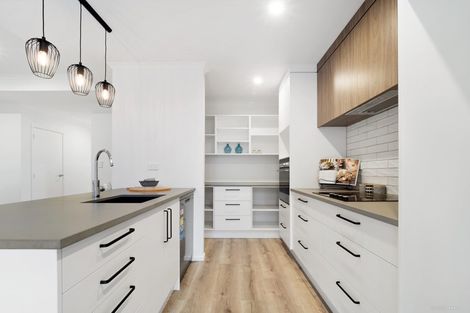 Photo of property in 40 Peacock Place, Swannanoa, Rangiora, 7475
