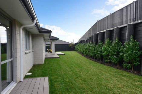 Photo of property in 42 Keston Crescent, Flagstaff, Hamilton, 3210