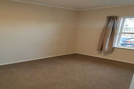 Photo of property in 1/120 Nile Road, Milford, Auckland, 0620
