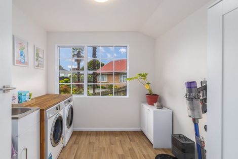 Photo of property in 42 Cresswell Avenue, Burwood, Christchurch, 8061