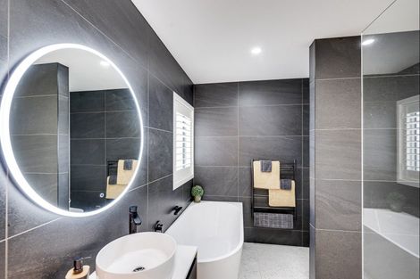 Photo of property in 3 Sheehan Street, Bay View, Napier, 4104