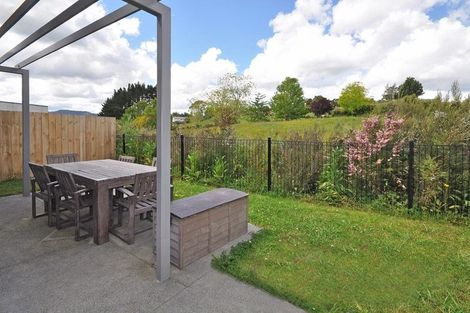 Photo of property in 15 Fairwater Road, Warkworth, 0910