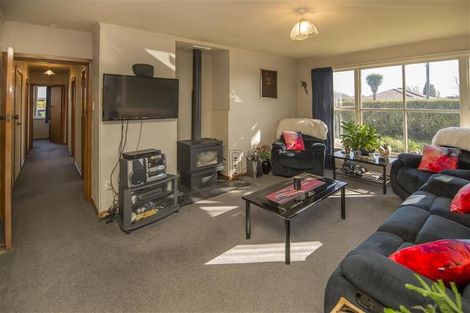 Photo of property in 121 Springs Road, Hornby, Christchurch, 8042