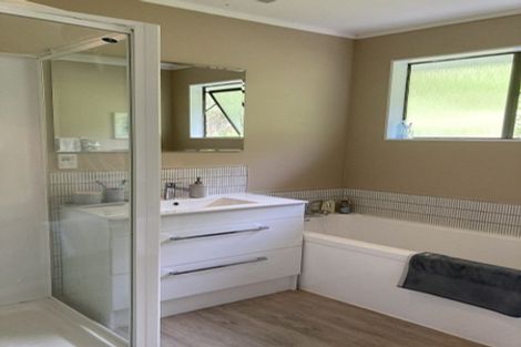 Photo of property in 34 Voltaire Street, Karori, Wellington, 6012