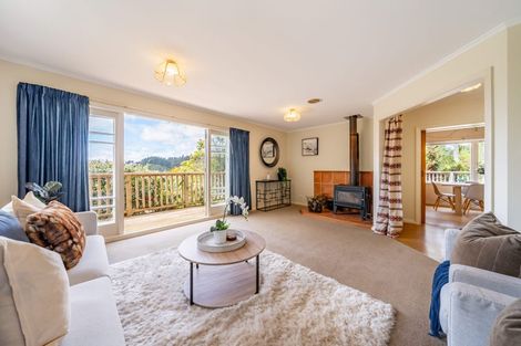 Photo of property in 17 Avian Crescent, Blue Mountains, Upper Hutt, 5371