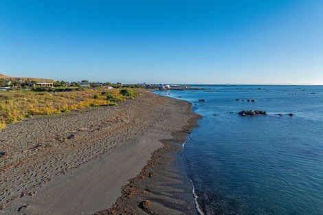 Photo of property in 97 South Bay Parade, South Bay, Kaikoura, 7300