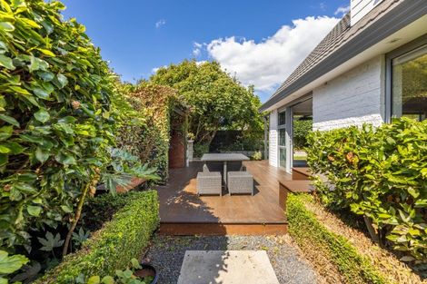 Photo of property in 52 Crofton Road, Harewood, Christchurch, 8051