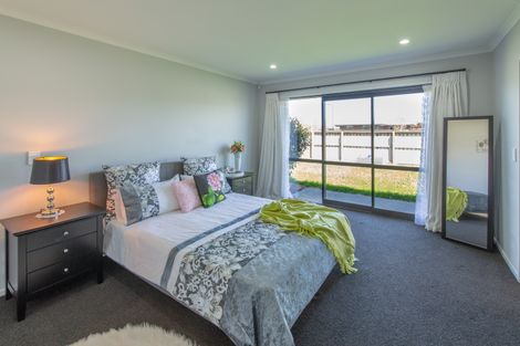 Photo of property in 1 Quartz Drive, Rolleston, 7614