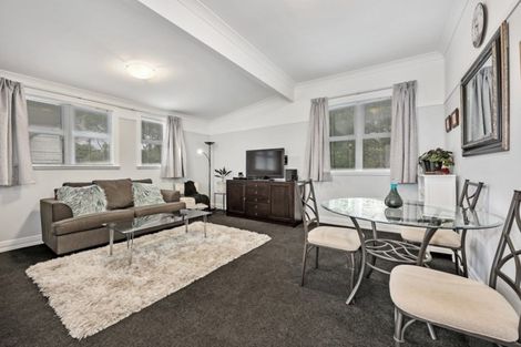 Photo of property in 53 Awamutu Grove, Waiwhetu, Lower Hutt, 5010