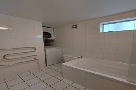 Photo of property in 74 Wallace Street, Mount Cook, Wellington, 6021