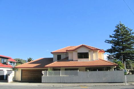 Photo of property in 272 Muritai Road, Eastbourne, Lower Hutt, 5013