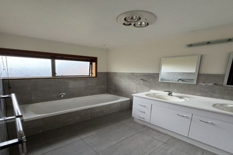 Photo of property in 166 Glamorgan Drive, Torbay, Auckland, 0630