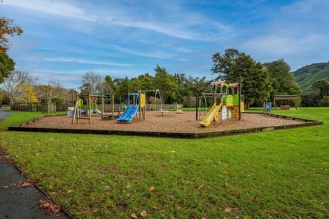 Photo of property in 31a Roband Crescent, Brown Owl, Upper Hutt, 5018