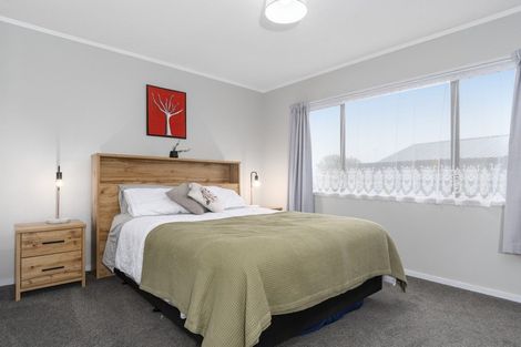 Photo of property in 4 Gray Avenue, Te Puke, 3119