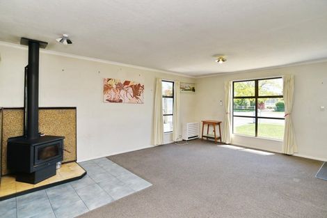 Photo of property in 4 Amberley Beach Road, Amberley, 7410