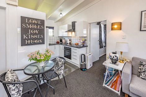 Photo of property in 100a Bell Street, Whanganui, 4500