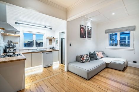 Photo of property in 1/134 Birkenhead Avenue, Birkenhead, Auckland, 0626