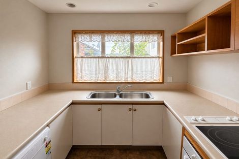 Photo of property in 1/64 Peer Street, Upper Riccarton, Christchurch, 8041