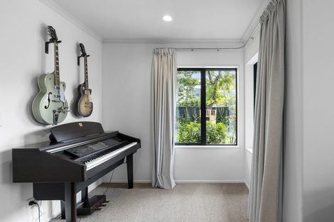 Photo of property in 20 Caroline Way, Northwood, Christchurch, 8051