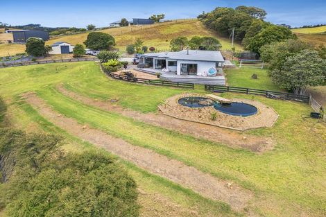 Photo of property in 436 Kanohi Road, Kaukapakapa, 0873