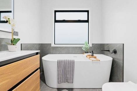 Photo of property in 35 Joint Avenue, Chartwell, 3210