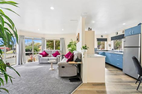 Photo of property in 19 Ridgeway Drive, Greymouth, 7805
