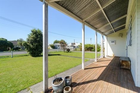 Photo of property in 20 Ross Street, Marton, 4710