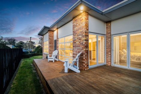 Photo of property in 42 Seymour Street, Hornby, Christchurch, 8042