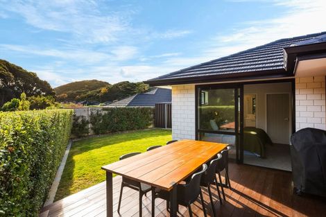 Photo of property in 7 Tide Lane, Whitby, Porirua, 5024