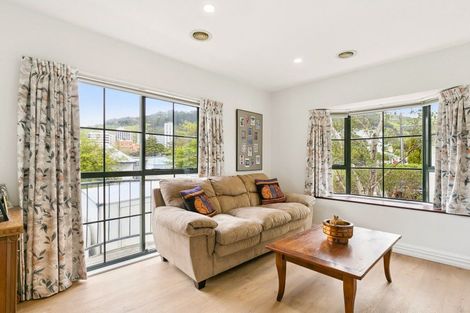 Photo of property in 16a Hobson Street, Thorndon, Wellington, 6011