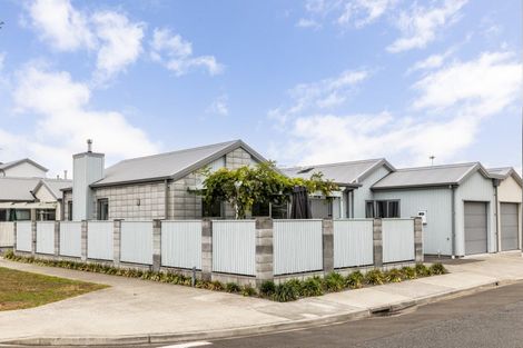 Photo of property in 53 Waghorne Street, Ahuriri, Napier, 4110