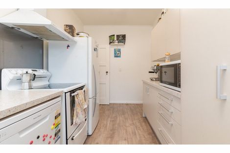 Photo of property in 2 Kawaka Street, Riccarton, Christchurch, 8041