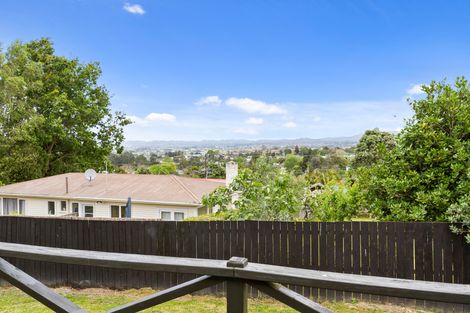 Photo of property in 182 Waimumu Road, Massey, Auckland, 0614