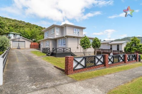 Photo of property in 20 Manurewa Grove, Wainuiomata, Lower Hutt, 5014