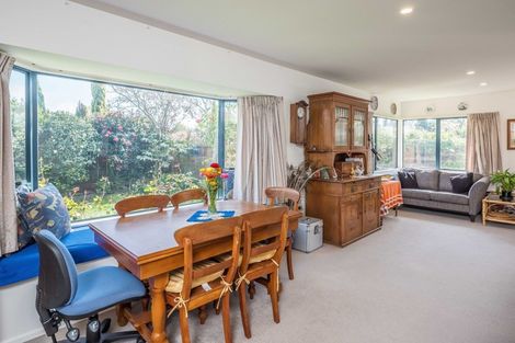 Photo of property in 8 Leigh Place, Paraparaumu Beach, Paraparaumu, 5032