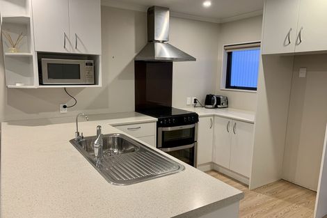 Photo of property in 11 Maude Street, Riverhead, 0820