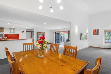 Photo of property in 1/2 Larchwood Grove, Rangatira Park, Taupo, 3330