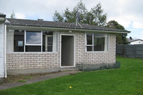 Photo of property in 83 Chelwood Street, Takaro, Palmerston North, 4412