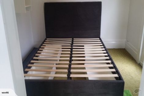 Photo of property in 75 Todman Street, Brooklyn, Wellington, 6021