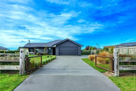 Photo of property in 9 Merino Crescent, Kirwee, 7571