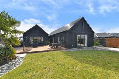 Photo of property in 46 Huntingdon Drive, Rangiora, 7400