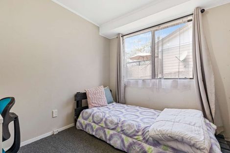 Photo of property in 33 Danube Lane, Glen Eden, Auckland, 0602