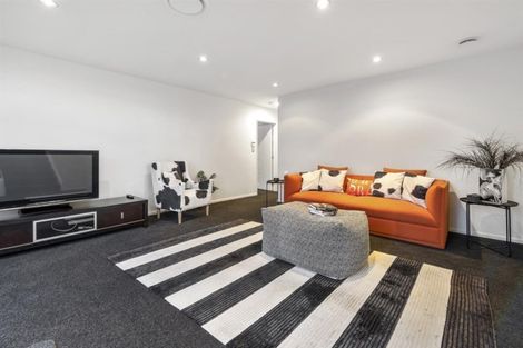 Photo of property in 75 Kittiwake Drive, Schnapper Rock, Auckland, 0632