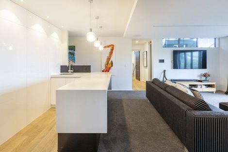 Photo of property in 101 Glenstrae Road, Redcliffs, Christchurch, 8081