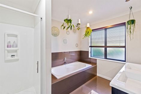 Photo of property in 5 Christie Place, Rolleston, 7614