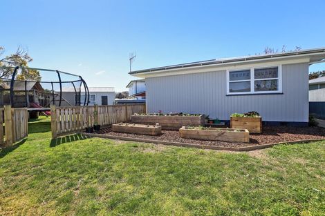 Photo of property in 6 Porritt Place, Tamatea, Napier, 4112
